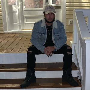 Meet your Posher, Nick